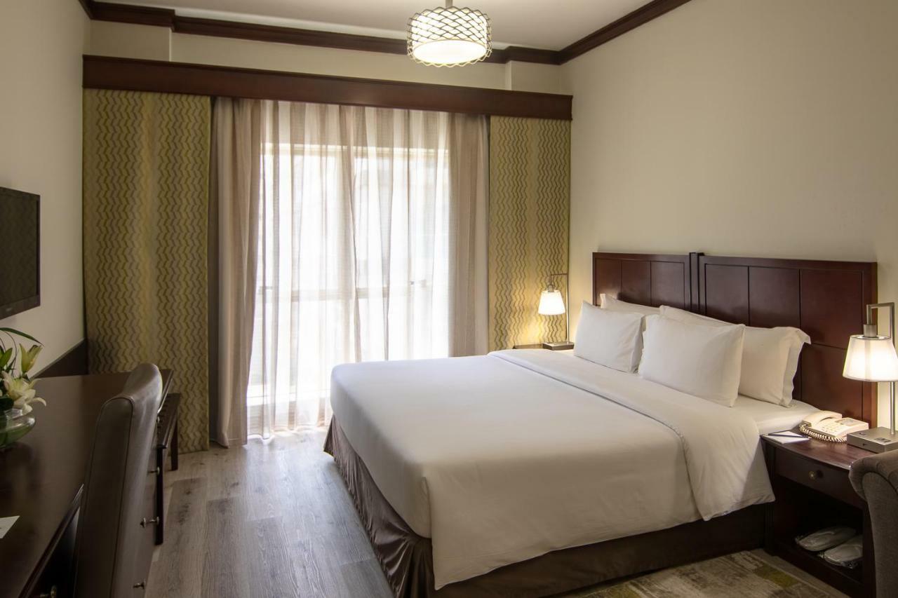 Family Suite on Food Beverages Laundry 10am Early Check 2pm Late Check-Out Subject to Availability,1212291601:JPEG